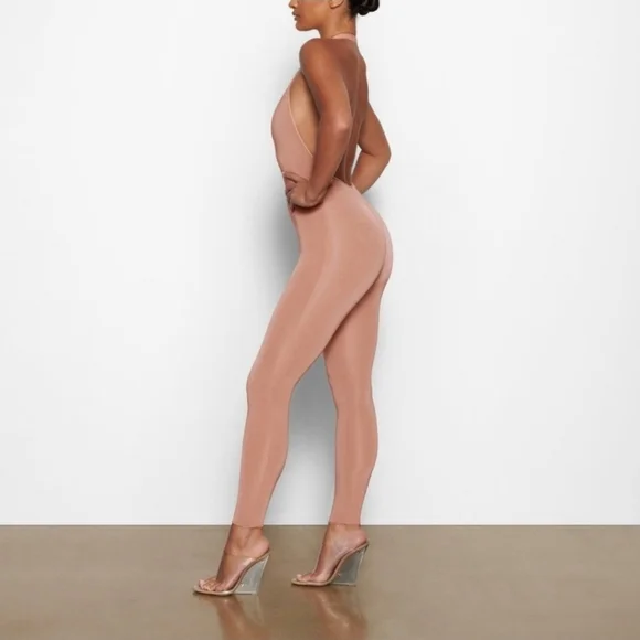 SKIMS Halter Neck Catsuit/Sienna/ 3X/ NWT - Picture 16 of 16